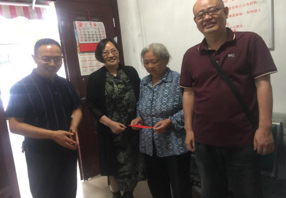 雨城区基督教积极参与慈善周活动